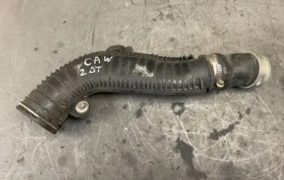 Volkswagen Eos Intercooler hose/pipe 1K0145840R 1K0145828F CAW