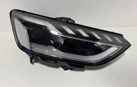 Audi A4 S4 B9 8W Headlight/headlamp 8W0941034D LE18A6422