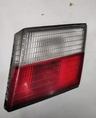 Nissan Primera Tailgate rear/tail lights