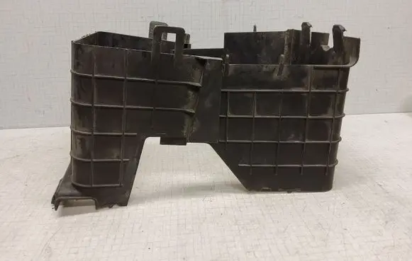 Volkswagen PASSAT B6 Battery box tray 1K0915335C 1K0915336B