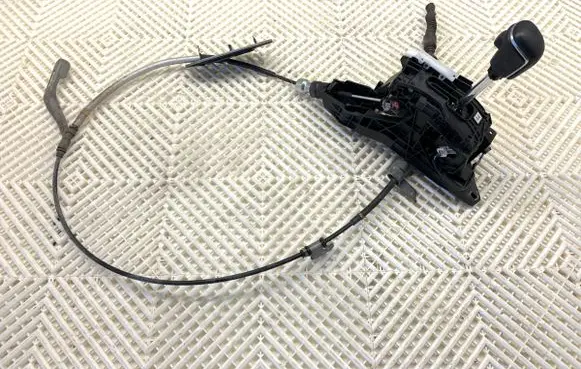 Toyota Camry VIII XV70 Gear shift rod 75G649