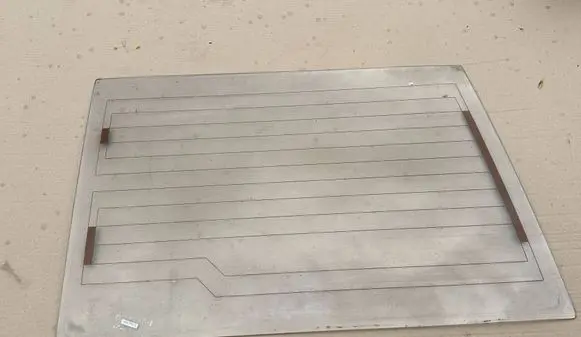 Nissan Patrol Y60 Rear door window glass 9031220J12