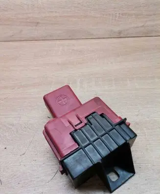 Toyota Prius (XW20) Battery relay fuse MAIN120A