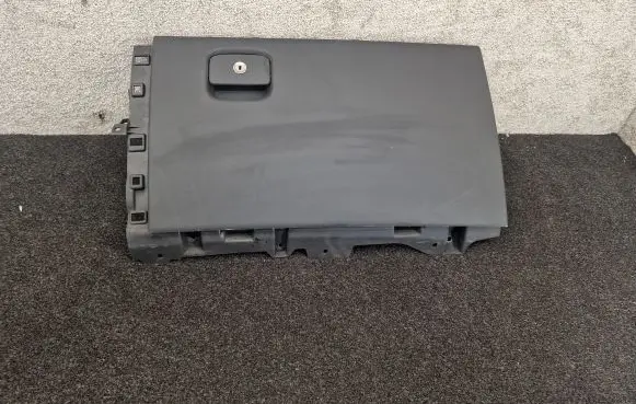 Glove box set