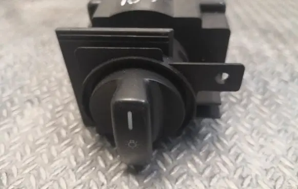 Mercedes-Benz A W169 Light switch 1695451704