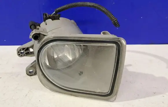 Volvo V50 Front fog light 30698629