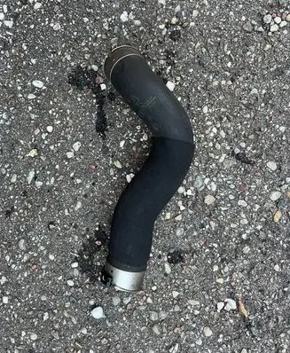 BMW 1 F20 F21 Intercooler hose/pipe 4742748