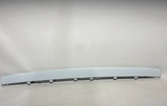 Volvo XC60 Front bumper splitter molding 31694569