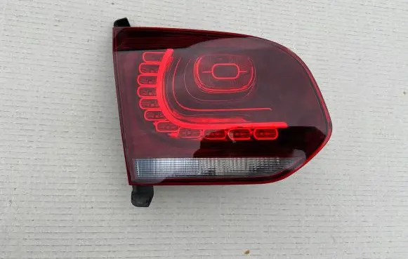 Volkswagen Golf VI Tailgate rear/tail lights 5K7945307B
