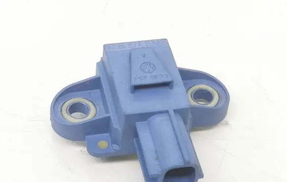 Volkswagen Jetta V Airbag deployment crash/impact sensor 1K095555A
