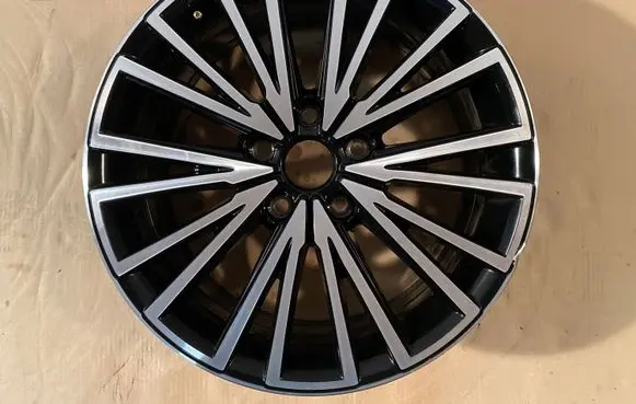 R17 alloy rim