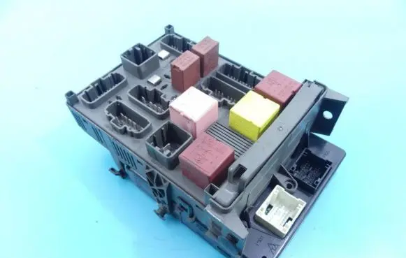 Renault Laguna II Central body control module 8200420891 IMPRK1081563