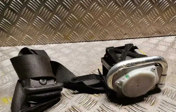 Opel Insignia A Front seatbelt 12848365