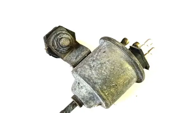Audi 100 S4 C4 Vacuum valve 034906283