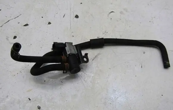Suzuki Swift III Valve vacuum KRIS235789