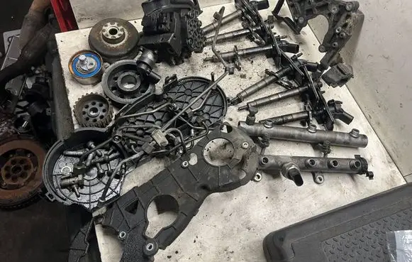 Audi A6 S6 C6 4F Fuel injection system set 0445010154