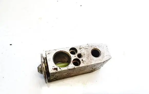 Honda FR-V Air conditioning (A/C) expansion valve 