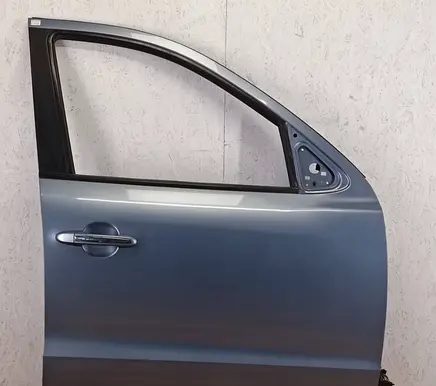 Hyundai Santa Fe Front door
