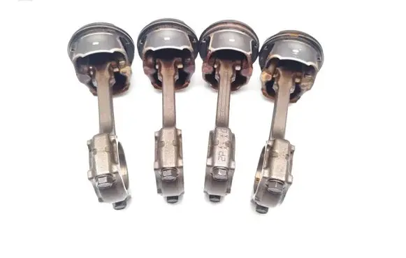 Nissan Qashqai Piston with connecting rod HR13DDT