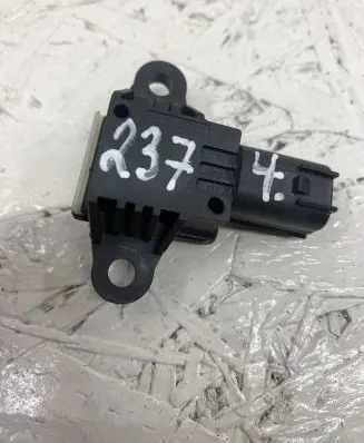 Jaguar XF X250 Airbag deployment crash/impact sensor 9X2314C676AB