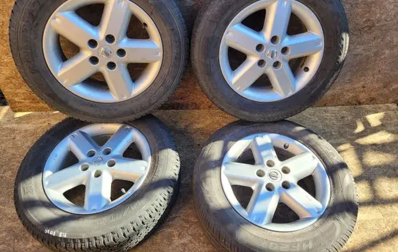Nissan X-Trail T30 R16 alloy rim 5X1143