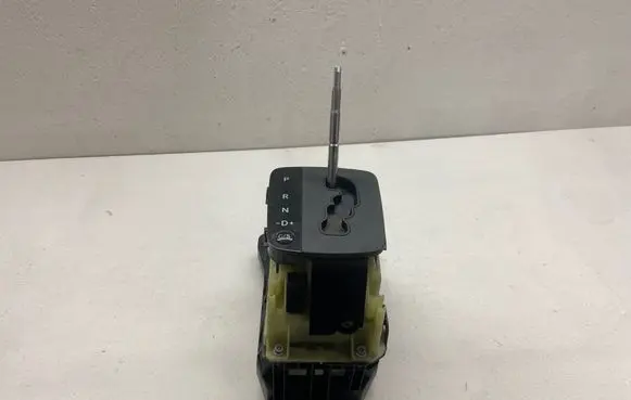 Mercedes-Benz A W169 Gear shifter/selector A1693701009