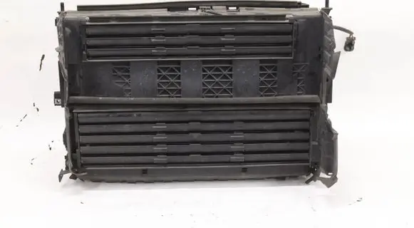 Opel Combo E Front bodywork piece 9836638080