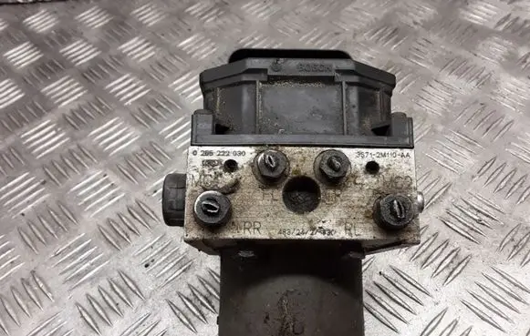 Ford Mondeo Mk III ABS Pump 0265222030 3S712M110AA 0265800014