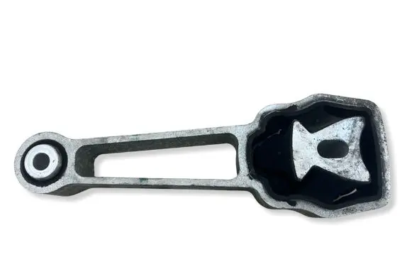 Volvo V60 Engine mount bracket 30793322