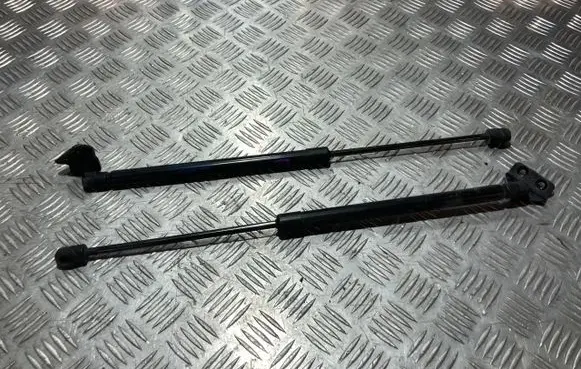 MG ZS Tailgate strut PK16960