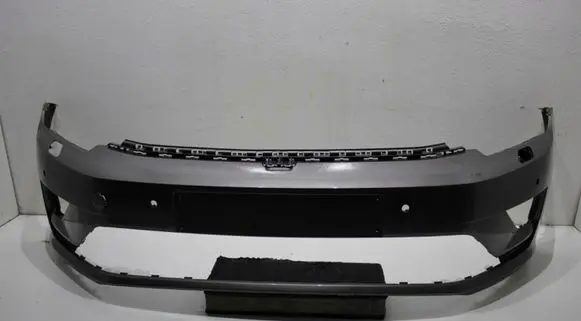 Volkswagen Golf Sportsvan Front bumper 23X3X255