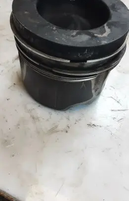Audi A6 S6 C7 4G Piston 8372T 5R2