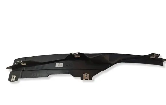 Audi Q7 4M Front splash guards bracket 4M0853887C