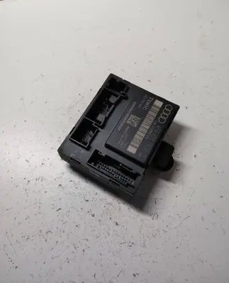 Audi A6 S6 C6 4F Door control unit/module 4F0959793F 21072005 4F0910793F