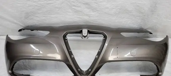 Alfa Romeo Giulia Front bumper 06A0