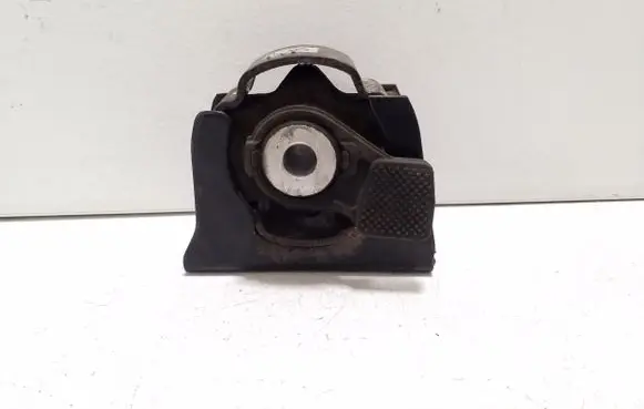 Lexus NX Engine mount bracket 
