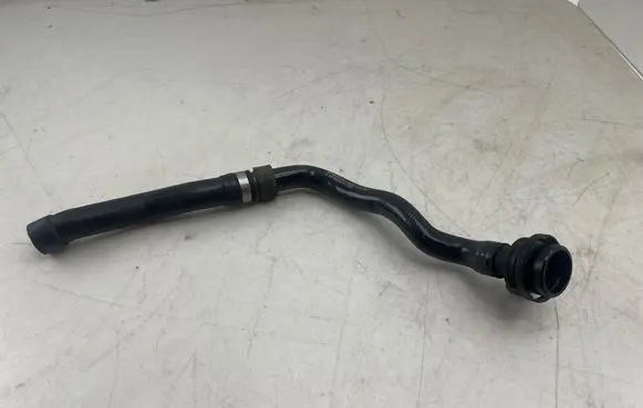 Mercedes-Benz GLC X253 C253 Breather/breather pipe/hose A6510105811