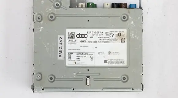 Audi A1 Radio/CD/DVD/GPS head unit 82A035063A