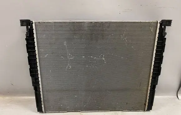 BMW M8 F91 F92 G14 G15 Coolant radiator 17118096936