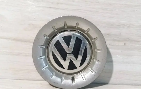 Volkswagen Polo IV 9N3 Original wheel cap 6K0601149L
