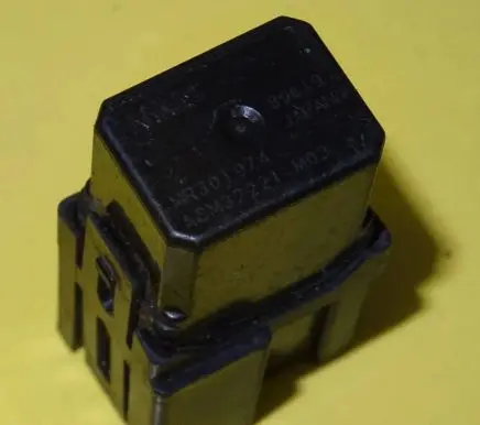 Mitsubishi Space Wagon Other relay MR301974 ACM3222103