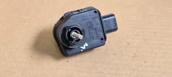 Suzuki Ignis Headlight level adjustment motor 0307852355