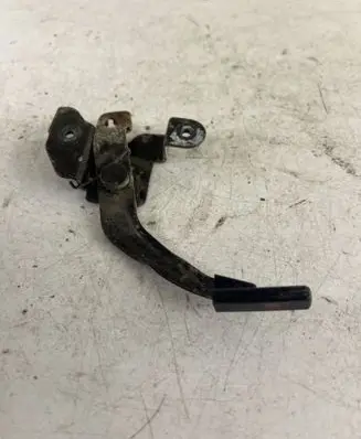 Hyundai Galloper Fuel cap release pull handle 