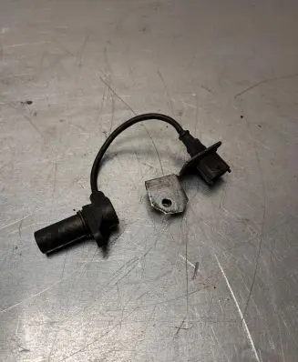 BMW 5 E60 E61 Crankshaft position sensor 0281002 49112