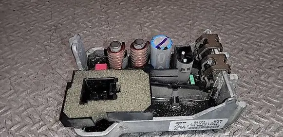 Mercedes-Benz ML W163 Heater blower motor/fan resistor 9140010471 A2308210251