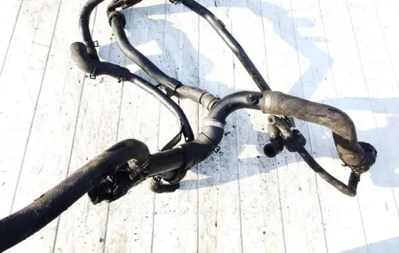 Audi A3 S3 8P Engine coolant pipe/hose