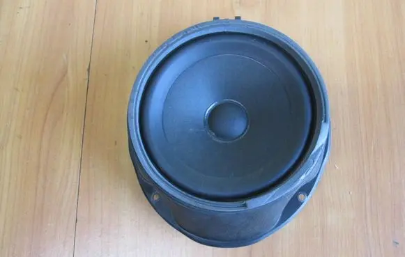 Ford Focus Front door speaker