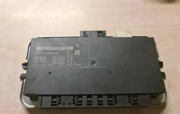 BMW 5 F10 F11 Light module LCM 9251976