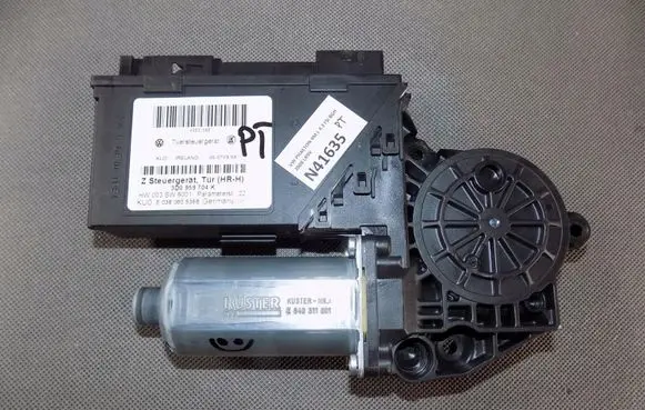 Volkswagen Phaeton Rear door window regulator motor 3D0959704K