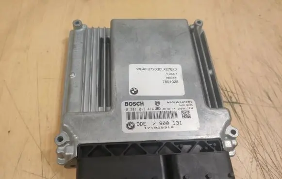 BMW X5 E53 Engine control unit/module 7800131 0281011414